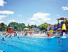 來感受下無邊際泳池暢游的快感,保證你會(huì)愛上游泳